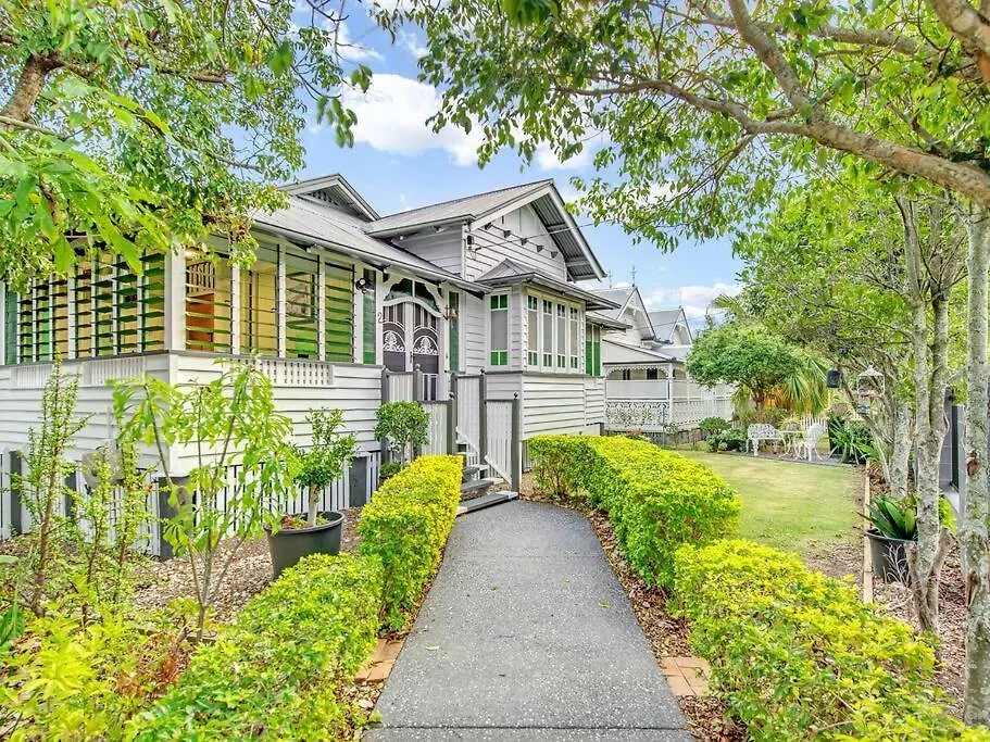 Holiday home Historic Character-Filled Jade Cottage Ipswich